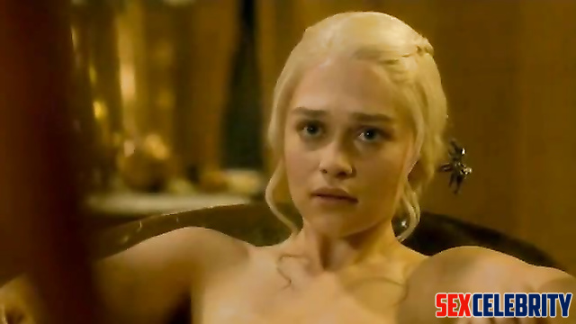 Emilia Clarke (Sex Tapes)