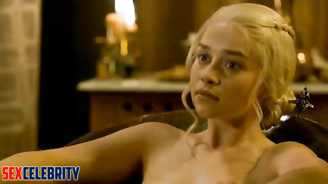 Emilia Clarke (Sex Tapes)