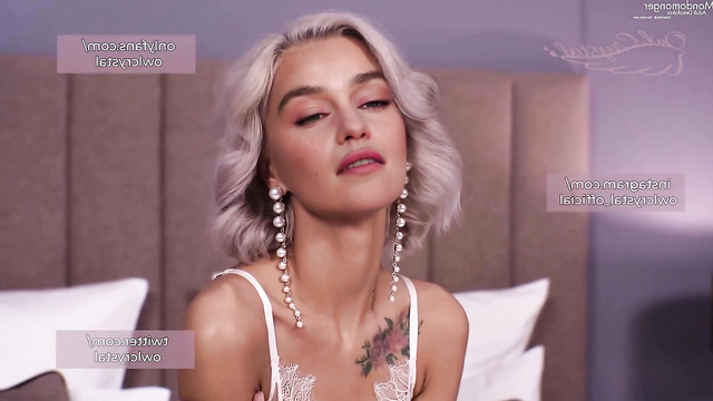 Emilia Clarke really wants your cock for sex games [PREMIUM]