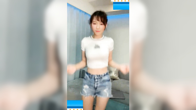 SNSD Taeyeon dancing stories (가짜 포르노 태연 소녀시대) fakeapp