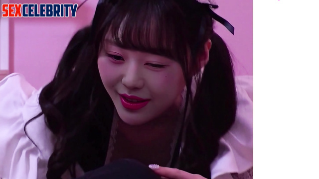 Perfect blowjob performed by korean schoolgirl Wonyoung (장원영 아이브)