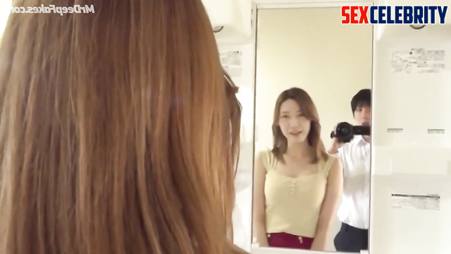 Yoona (윤아 소녀시대) - sexy bitch fucked and cum in mouth - fakeapp