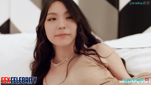 Foreplay before fucking with a lustful bitch - Yeji (예지 있지) fakeapp