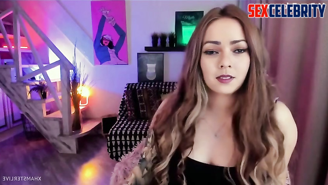 Fakes// Webcam tease with beautiful teen Claudia Guerra
