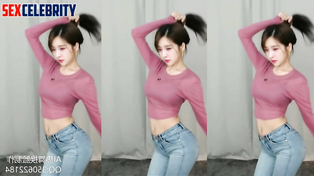 Deepfake Yang Mi hot dance (杨幂 智能換臉 智能換臉)