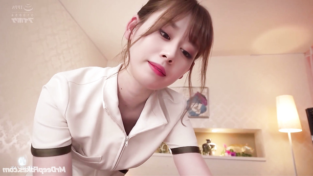 Horny masseuse Jiyeon (지연) seduced her client / T-ARA 티아라 케이팝 아이돌