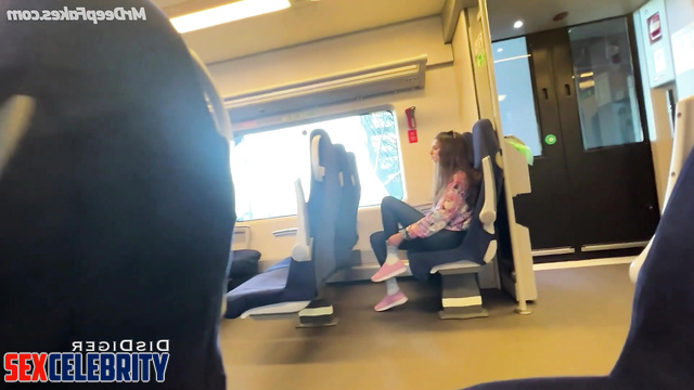 Sexy stranger Natalie Portman making blowjob in a train (to stranger) ai