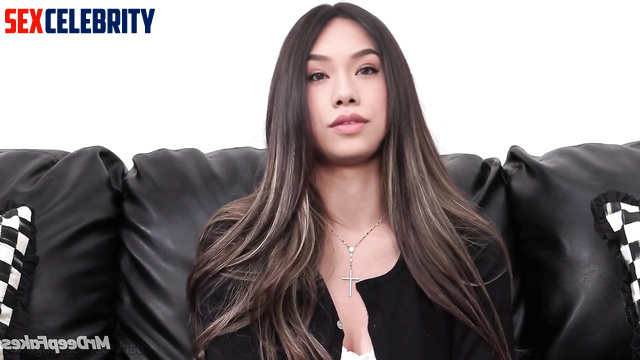 Skinny and pretty QuarterJade played with a small sex toy - adult tapes