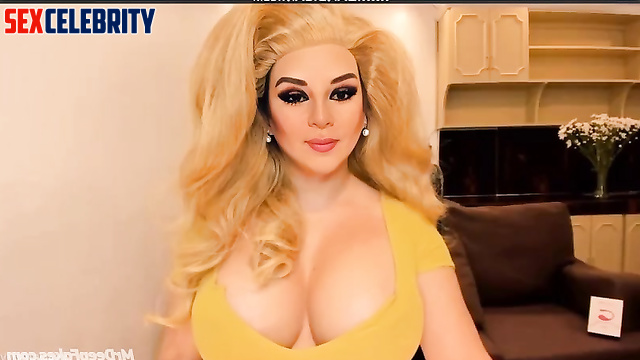 You'll love this look of busty ai blonde Ana Lucia Mazariegos