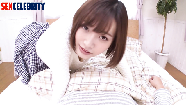 Japanese babe really wants to do something dirty with you, look 性別 本物の偽物