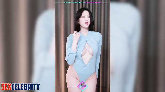 윈터 Adult video of Winter moving her HOTTEST body 어른들의 비디오 에스파 aespa