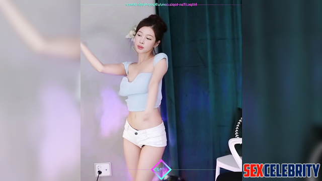 Busty slut dancing in short shirt (나연 트와이스) Nayeon solo fakeapp