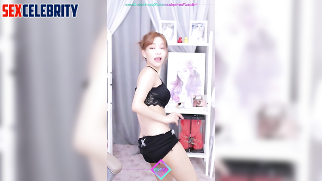 Jennie (제니 블랙핑크) loves erotic dances on camera / face swap