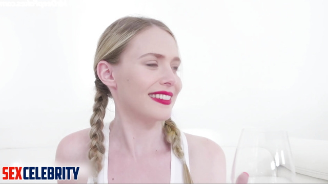 Smart face change, Elizabeth Olsen tastes men's piss from black guys