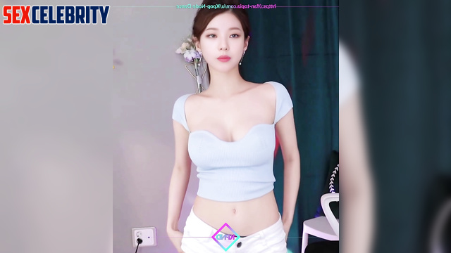 Busty babe dancing for you only / 카리나 에스파 Karina solo sex scene