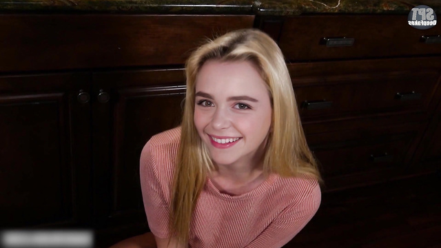 Kiernan Shipka & hot POV blowjob at the kitchen //deepfakes