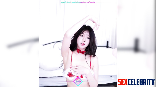 Dirty whore Karina dances hot - solo adult video (카리나 에스파)