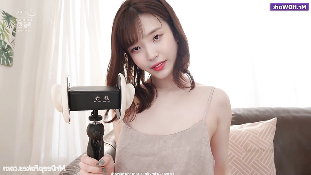 Sexy babe IU hot and long masturbating, ai - (이지은 스마트한 얼굴 변화)