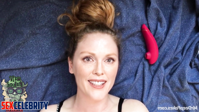 Fake milf Julianne Moore bragging her new cool dildo