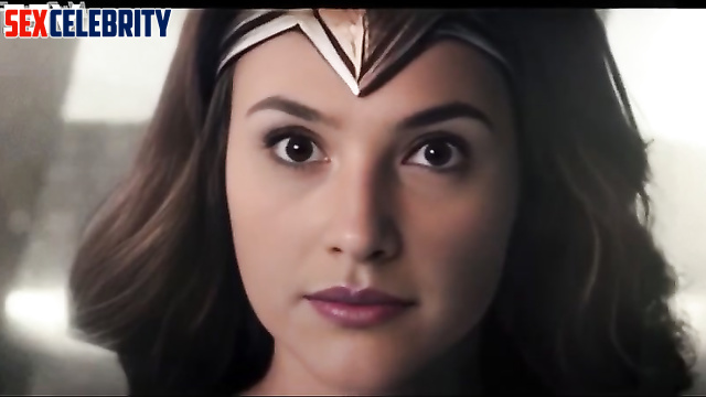 Wonder Woman Gal Gadot is a teasing master /deepfakes