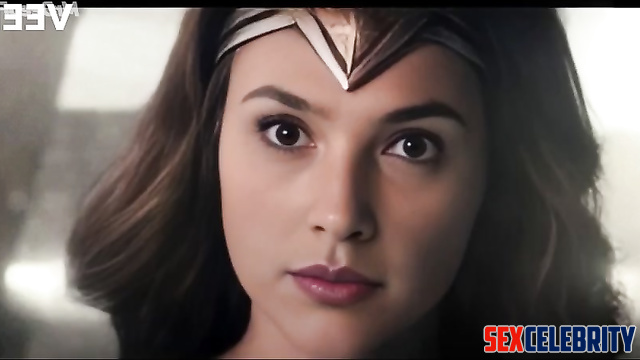 Wonder Woman Gal Gadot is a teasing master /deepfakes