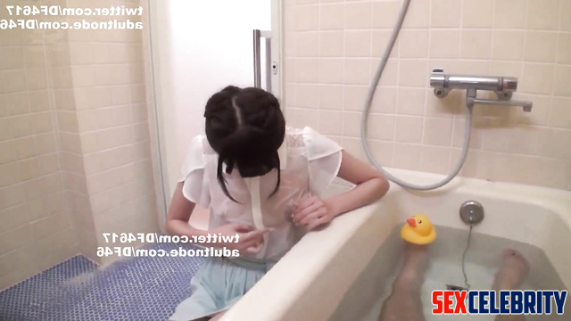 AI Porn / Kaki Haruka doing a footjob in the bath / 乃木坂46 賀喜 遥香 フェイクポルノ [PREMIUM]