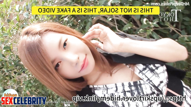 Slutty Solar (솔라 마마무) and her girlfriends sucking a stranger's dick, AI
