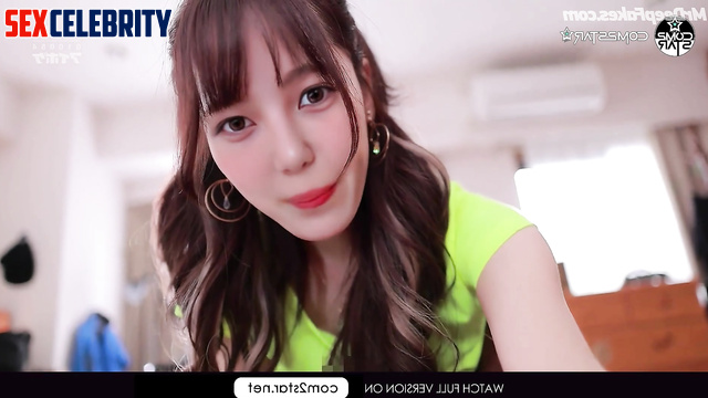 다니엘 뉴진스 lustful Danielle moistened your cock before a blowjob - AI