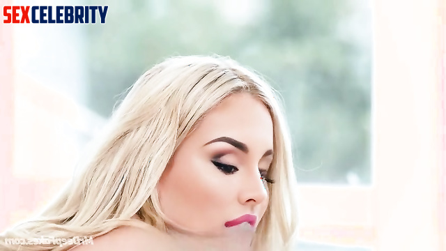 They take turns sucking bbc in a pool ai Chelsea Green & Tiffany Stratton