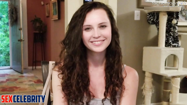 Bukkake slut needs a lot of cum - Felicity Jones fakeapp