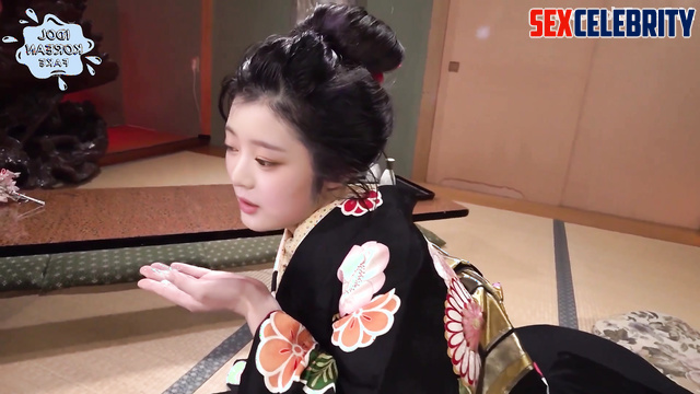 Hanni deepfake gives her body to lovers of sex and cunnilingus 하니 뉴진스