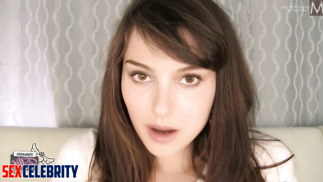 Horny MILF loves to talk dirty - deepfake Natalie Portman