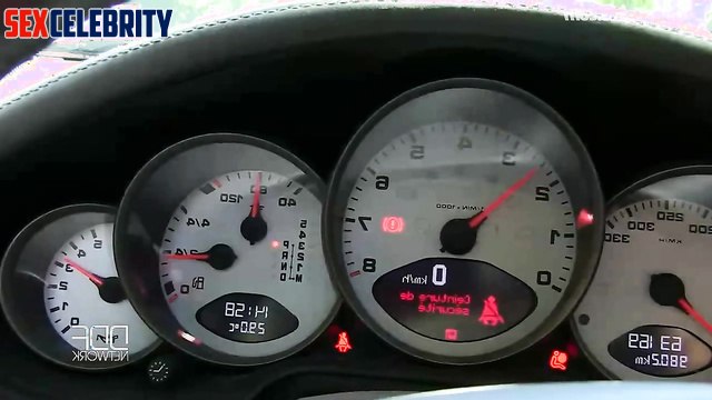 Outdoors masturbation with frame of glasses, ai Masami Nagasawa 長澤 まさみ 性別