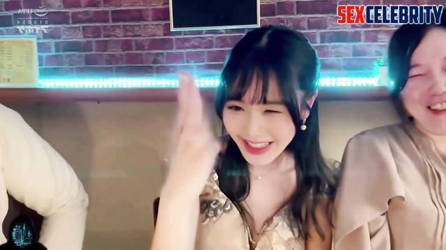 She never fakes an orgasm, look / Wonyoung (장원영 아이브) internet celebrity