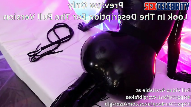 AI Emma Watson's Sexy Catwoman, Latex Costume in Action for Halloween