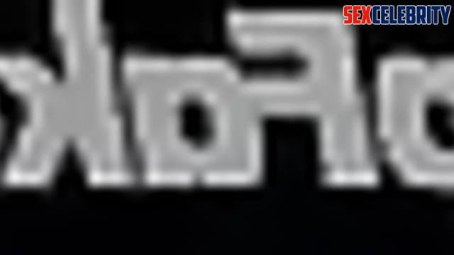 Producer used her in the hotel / Christina Aguilera smart face change