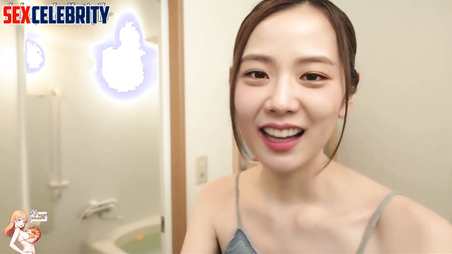 Girl touching a cock under the water - Jisoo (지수 블랙핑크) smart face change