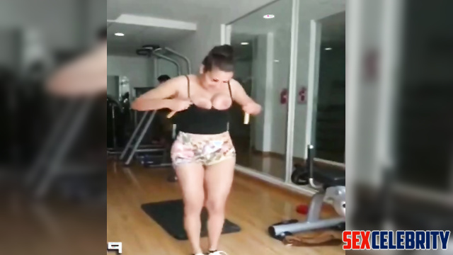 AI Jackie Guerrido skipping rope