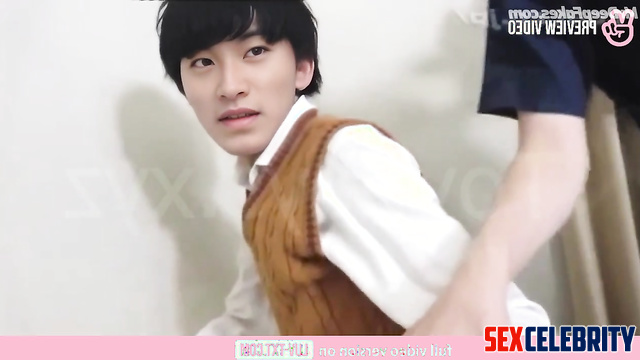 NCT (엔시티) / Gay porn action with sexy brunet Mark 마크 케이팝 아이돌