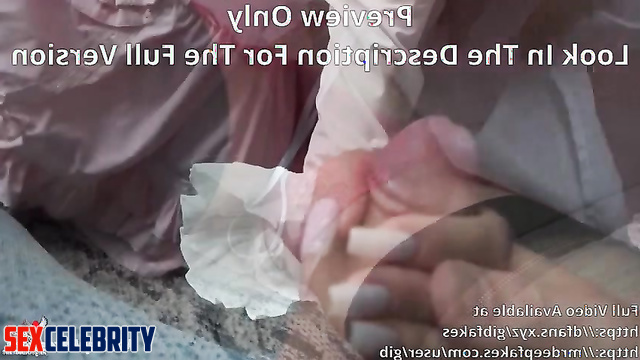 Marilyn Monroe deepfake porn as a sex doll is ready to take a dick deep in her mouth