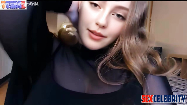 Busty slut wants to play with your juicy balls, ai Danielle Rose Russell