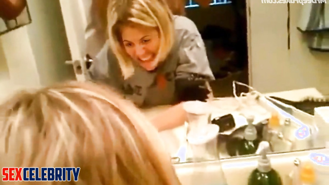 Home made porn video with Jodie Whittaker from her phone [doggy style]
