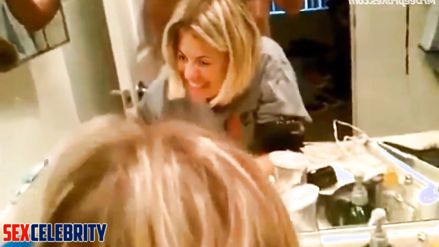 Home made porn video with Jodie Whittaker from her phone [doggy style]