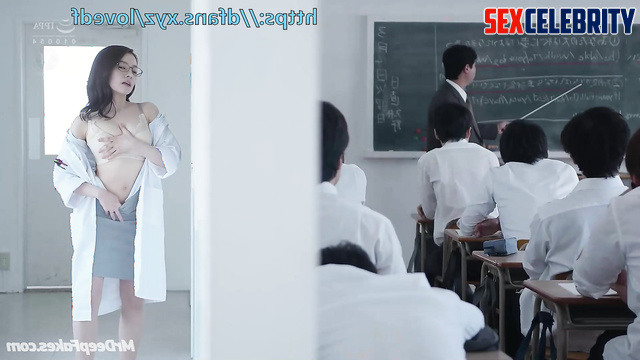 Horny teacher wants to fuck in the classroom / Gao Yuanyuan (高圆圆 網紅) A.I.