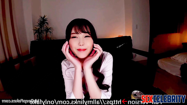 VR Porn 포르노 with IU 아이유 asking her lover to fuck her like an insatiable slut