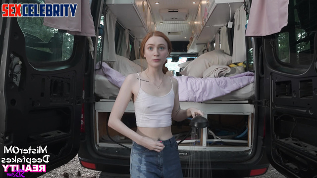 She snuck into your trailer to fuck you hard - Sadie Sink pov ai scenes