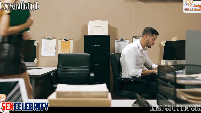 Blowjob and cunnilingus in the closed office / Emilia Clarke face swap