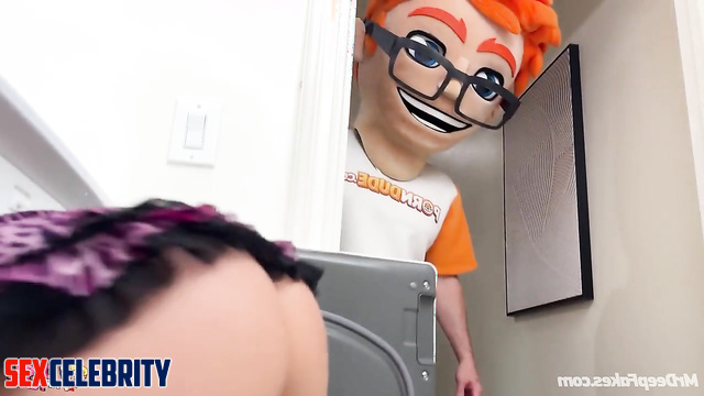 Sexy blonde Sabrina Carpenter fucks with guy who she barely knows real fake