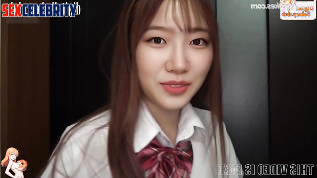 카즈하 르세라핌 schoolgirl and her first experience with a man, Kazuha real fake