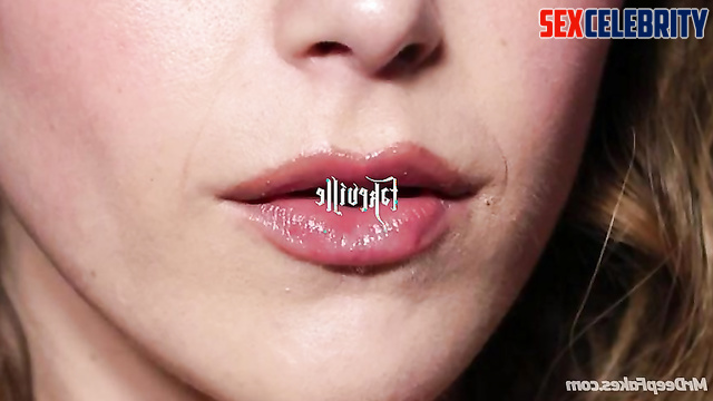 Her lips needs a cock - Kiernan Shipka solo internet celebrity